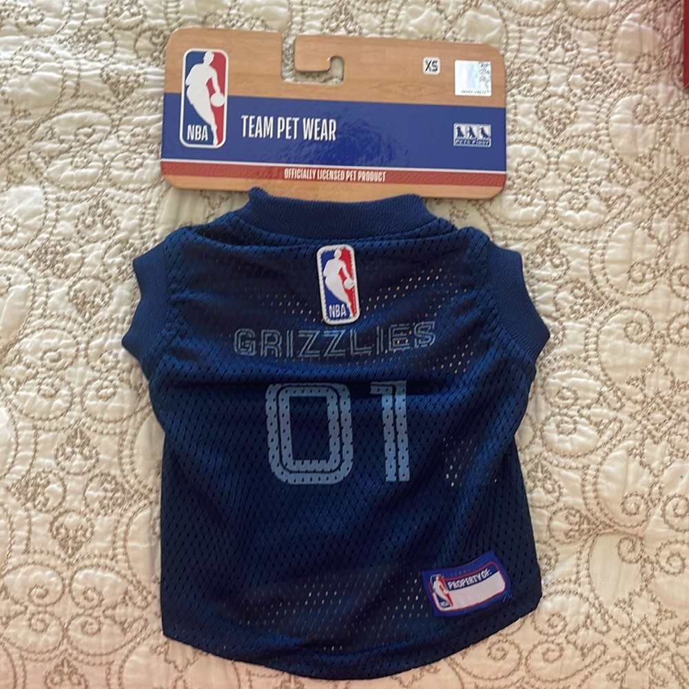 Grizzlies pet shirt